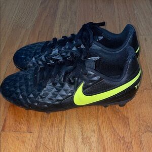 Kids Nike Black and Neon Yellow Soccer Cleats